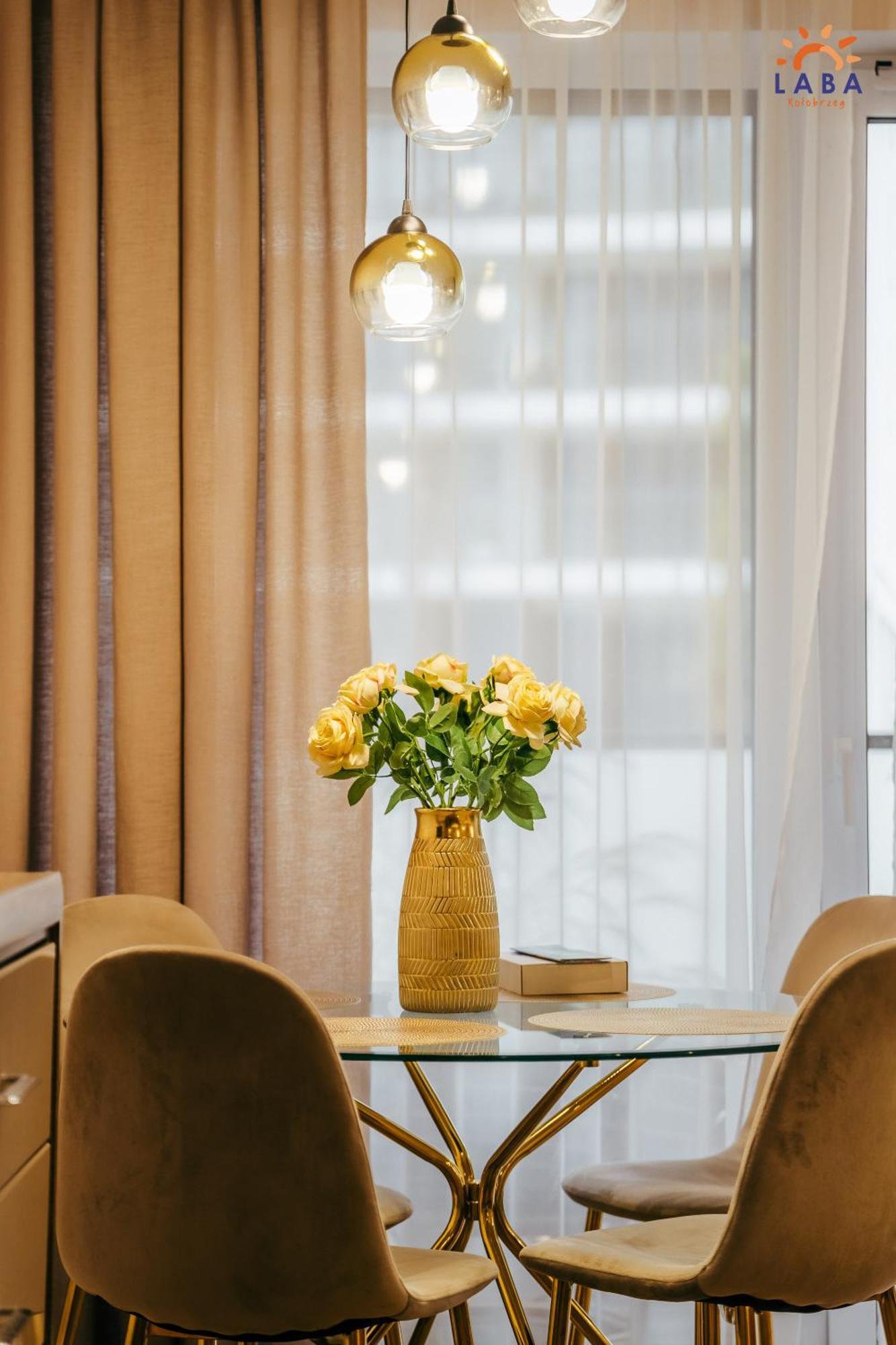Laba Kolobrzeg Apartamenty Kasprowicza 20Ab Exterior foto
